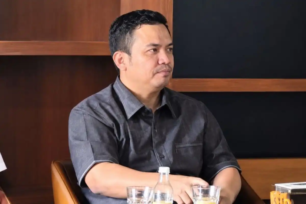 Putra Ahmad Ali Mundur dari NasDem, Mulai Bergeser ke PSI?