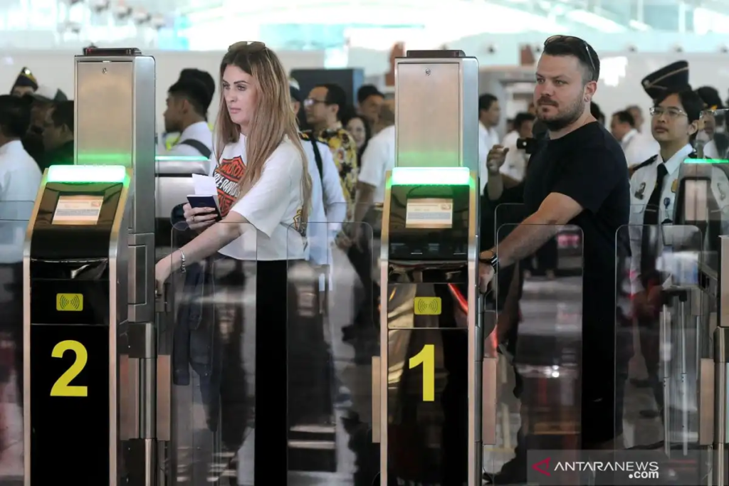 Aturan Visa dan Syarat Masuk Indonesia 2026: Panduan Lengkap Wisatawan Asing