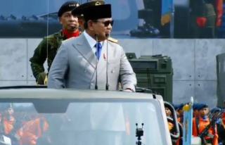 Prabowo HUT TNI maung