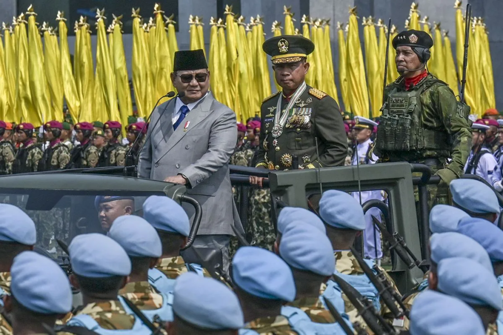 Prabowo HUT TNI panglima