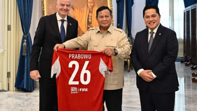 Di Depan Presiden FIFA, Prabowo Sesumbar Bangun Ekosistem Sepak Bola hingga Daerah