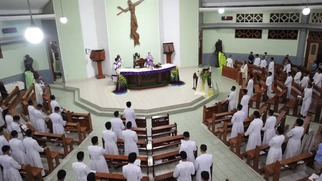 Ketika Barat Kekurangan Imam, Mengapa Flores Indonesia Tetap Melahirkan Calon Misionaris?