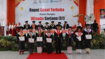 Wisuda UNSWA 2026 Angkat Nilai Nggusuwaru dalam Pendidikan Karakter